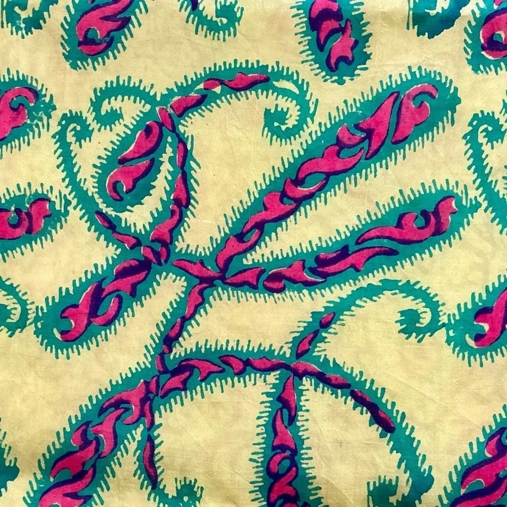 Shahzadi Silk‎ Scarf, made in India. 35” Square.